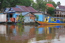 CAMBODIA, Tonle Sap Lake, Mechrey Floating Village, CAM834JPL