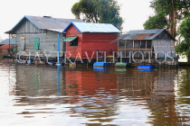 CAMBODIA, Tonle Sap Lake, Mechrey Floating Village, CAM839JPL