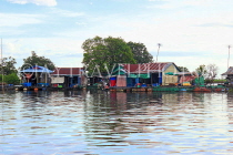 CAMBODIA, Tonle Sap Lake, Mechrey Floating Village, CAM847JPL