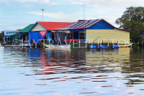 CAMBODIA, Tonle Sap Lake, Mechrey Floating Village, CAM850JPL