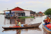CAMBODIA, Tonle Sap Lake, Mechrey Floating Village, CAM861JPL