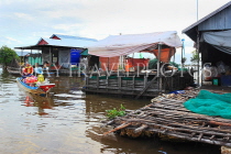 CAMBODIA, Tonle Sap Lake, Mechrey Floating Village, CAM866JPL