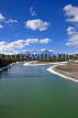 CANADA, Alberta, Jasper National Park, Athabasca river and Pyramid mountain, CAN725JPL