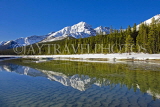 CANADA, Alberta, Jasper National Park, Rockies, mountain reflection along Icefield Parkway, CAN746JPL