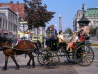 CANADA, Quebec, MONTREAL, Old Town, sightseeing Caleche (horse drawn carriage), CAN672JPL