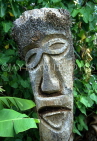 COOK ISLANDS, Rarotonga, carving from coconut trunk, CI806JPL