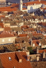 CROATIA, Dubrovnik, Old Town and roof tops, CRO409JPL