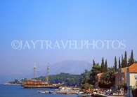 CROATIA, Elaphite Islands (Dubrovnik Coast), KOLOCEP, island view, CRO481JPL