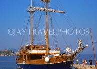 CROATIA, Elaphite Islands (Dubrovnik Coast), schooner for island cruising, CRO488JPL