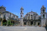 CUBA, Havana, Plaza de la Cathedral (square) and Havana Cathedral, CUB201JPL