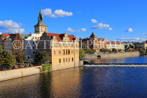 Czech Rep, PRAGUE, River Vlatava, and city view, CZ1374JPL