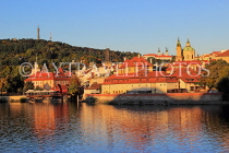 Czech Rep, PRAGUE, River Vlatava, early morning light, and city view, CZ1160JPL