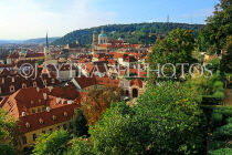Czech Rep, PRAGUE, city view from Prague Castle gardens, CZ1219JPL