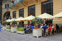 Czech Rep, PRAGUE, outdoor restaurant scene, CZ1216JPL