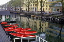 DENMARK, Copenhagen, Christianshavn, canalside pleasure boats, DEN127JPL