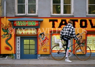 DENMARK, Copenhagen, Tattoo shop (Nyhavn area), DEN143JPL