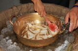 ECUADOR, traditional fruit ice cream making, churning, ECU171JPL