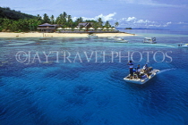 FIJI, Mamanuca Islands, Castaway Island resort, island view and boats, FIJ708JPL