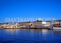 FINLAND, Helsinki, Market Square, waterfront and sightseeing boats, FIN719JPL