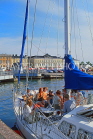 FINLAND, Helsinki, Market Square, waterfront and yacht, FIN808JPL