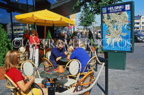 FINLAND, Helsinki, outdoor cafe scene, FIN791JPL