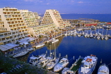 FRANCE, Languedoc-Roussillon, LA GRANDE MOTTE, resort centre and marina, FRA544JPL