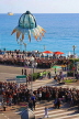 FRANCE, Provence, Cote d'Azure, NICE, Carnival parade along Promenade des Anglais, FRA2328JPL