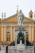 FRANCE, Provence, Cote d'Azure, NICE, statue of Garibaldi, Chapelle du Saint-Spulcre, FRA2544JPL