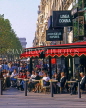 France, PARIS, Avenue des Champs Elysees, cafe scene, FRA680JPL