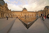 France, PARIS, Louvre Museum and Pyramid entrance, dusk view, FRA2111JPL