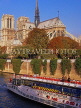 France, PARIS, Notre Dame Cathedral, River Seine with Bateaux Mouche, FRA2224JPL