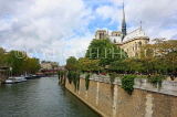 France, PARIS, Notre Dame Cathedral and River Seine, FRA2583JPL
