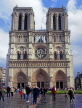France, PARIS, Notre Dame Cathedral and visitors, FRA2079JPL