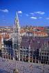GERMANY, Munich, Marienplatz and gothic Rathaus (Town Hall), GER764JPL