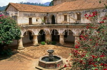 GUATEMALA, Antigua, Las Capuchinas Church and Convent, courtyard and cloisters, GUA304JPL