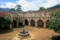 GUATEMALA, Antigua, Las Capuchinas Church and Convent, courtyard and cloisters, GUA305JPL
