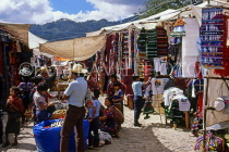 GUATEMALA, Chichicastenango, market scene, GUA227JPL