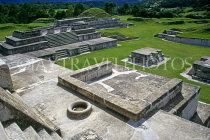 GUATEMALA, Tikal, Mayan sites, Zaculeu Plaza 1 area, GUA250JPL