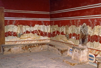 Greek Islands, CRETE, Iraklion, PALACE OF KNOSSOS, interior frescoes, GIS1203JPL