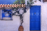 Greek Islands, SKOPELOS, house with blue door, GIS759JPL