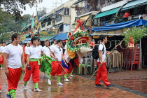 HONG KONG, Cheung Chau island, Tin Hau Festival parades, dragon dance, HK1600JPL