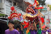 HONG KONG, Cheung Chau island, Tin Hau Festival parades, dragon dance, HK1606JPL