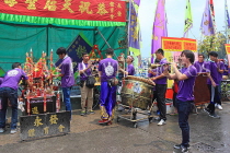 HONG KONG, Cheung Chau island, Tin Hau Festival parades, musicians, HK1614JPL