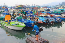 HONG KONG, Cheung Chau island, harbour and boats, HK1471JPL