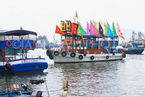 HONG KONG, Cheung Chau island, harbour and boats, HK1527JPL