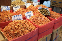 HONG KONG, Hong Kong Island, Des Voeux Road, dried seafood street, shop food display, HK1940JPL