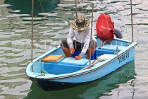 HONG KONG, Hong Kong Island, Stanley, fisherman in small boat, HK2272JPL