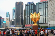 HONG KONG, Hong Kong Island, Wan Chai, Golden Bauhinia Sq, Bauhinia statue, HK2087JPL