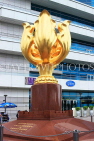 HONG KONG, Hong Kong Island, Wan Chai, Golden Bauhinia Sq, Bauhinia statue, HK2090JPL