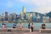 HONG KONG, Kowloon, Tsim Sha Tsui Promenade, people and HK Island skyline, HK1257JPL
